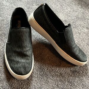 Michael Kors- Keaton slip on black sneaker, size 9.5